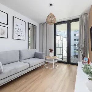  Apartament Kosciuszki 39 In Cracow With Gym By Renters Prestige Polska